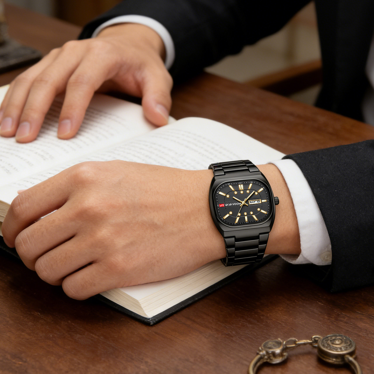 นาฬิกาควอตซ์ดีไซน์ใหม่ทรงเหลี่ - Mens Fashion Watch บทวิจารณ์และราคา