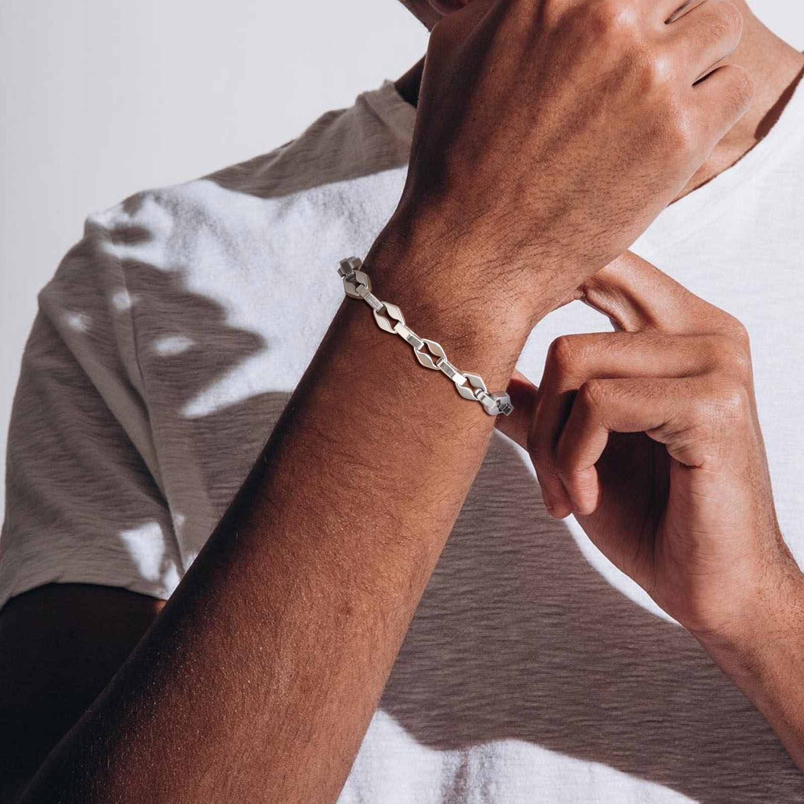 Vnox กำไลข้อมือแบบโซ่สำหรับผู้ - Mens Fashion In 1980S บทวิจารณ์และราคา